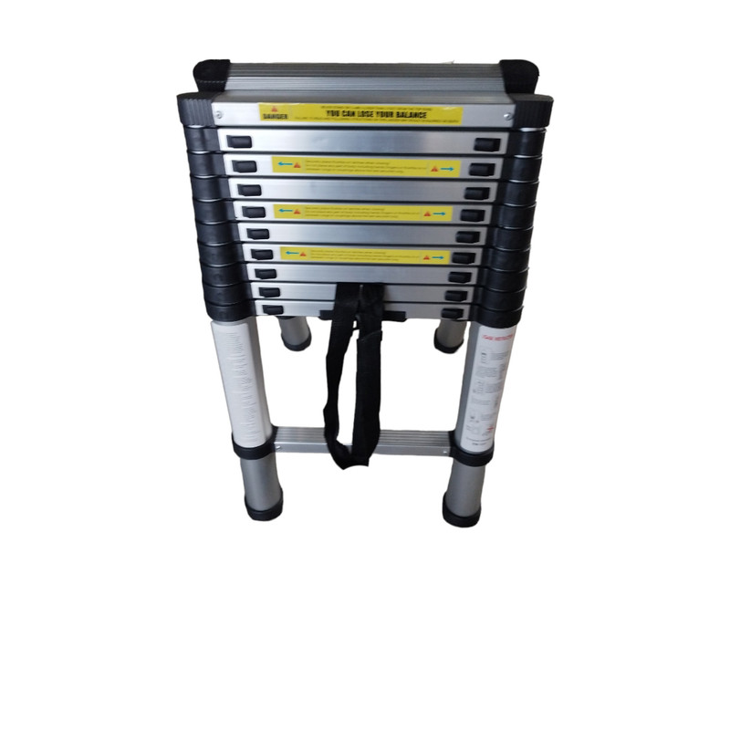 نردبان 11 پله مدل  دو طرفه تاشو