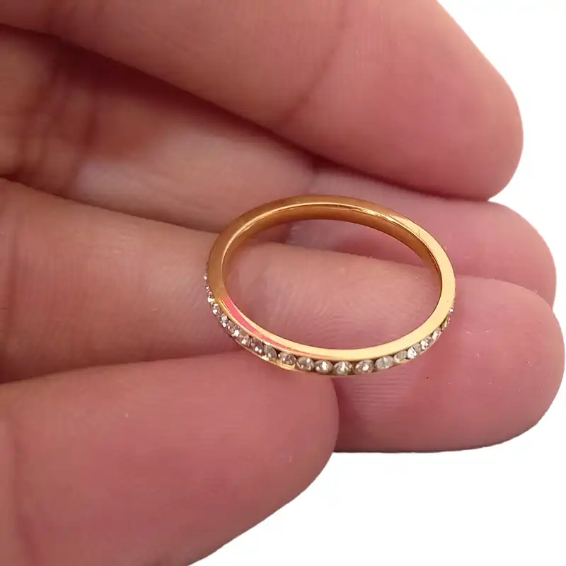 انگشتر زنانه مدل دور نگین