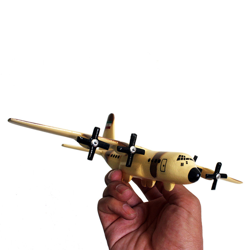 ماکت هواپیما ترابری مدل c130