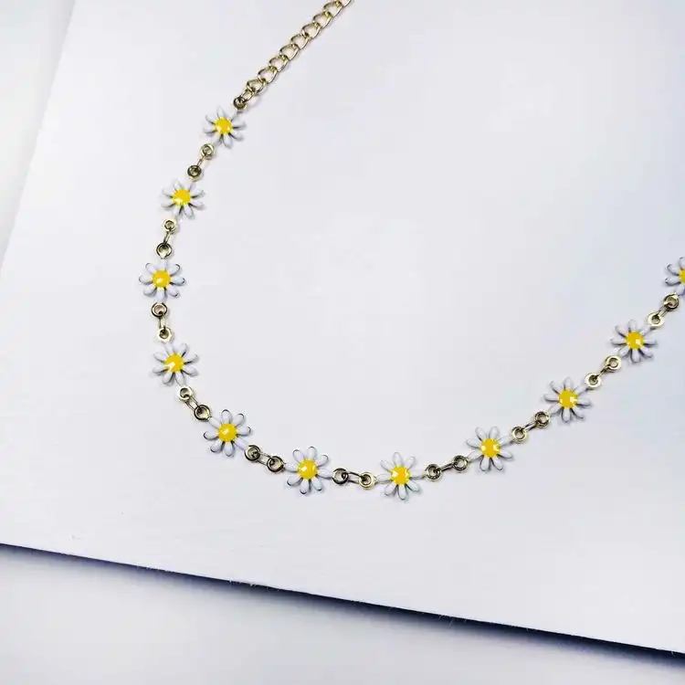 گردنبند زنانه مدل گل بابونه