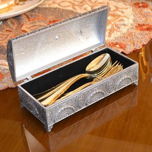 نقد و بررسی جا کاردی مدل جاویدان توسط خریداران