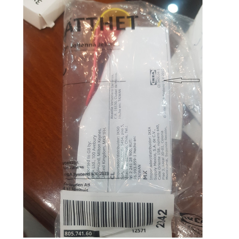 آویز لباس ایکیا مدل LÄTTHET کد 805.741.60 بسته 4 عددی