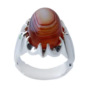 انگشتر نقره مردانه بازرگانی میلادی مدل عقیق سلیمانی باباقوری رکاب دست ساز کد AM_669