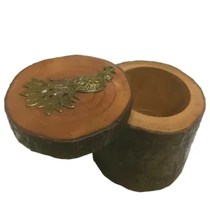 جعبه انگشتر طرح طاووس مدل تنه درختی