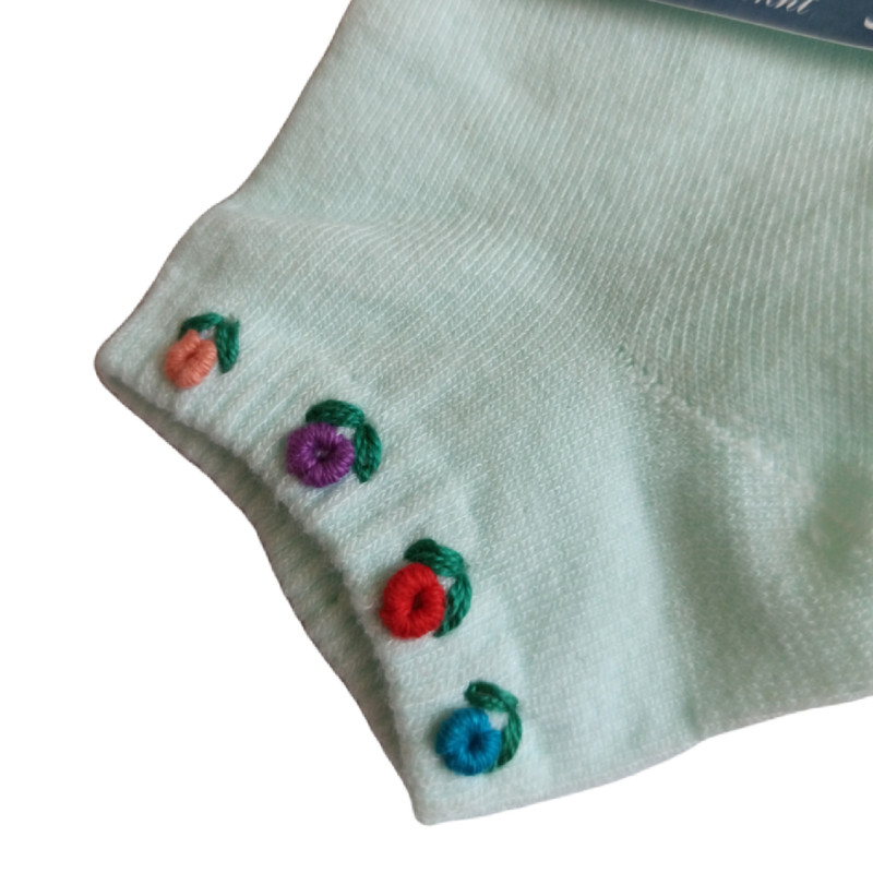 جوراب زنانه مدل نخی گلدوزی کد 204