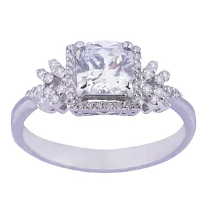 انگشتر طلا 18 عیار زنانه مدل FL 01110