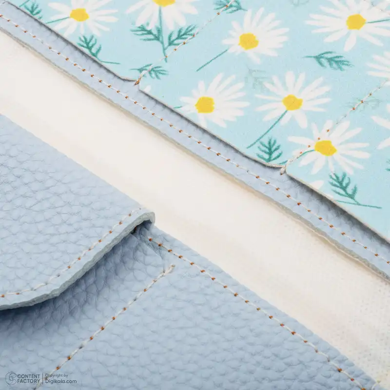 کیف پول زنانه طرح گل بابونه مدل WPA041203