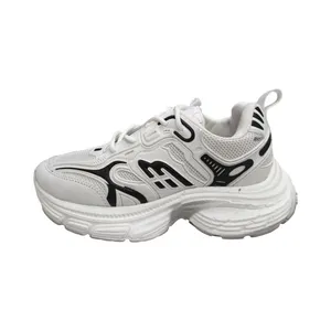 کفش پیاده‌روی مدل کارگو روبیکا