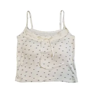 کراپ‌تاپ زنانه مدل کلاسیک