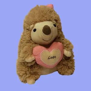 عروسک طرح جوجه تیغی مدل Love کد SZ9/597 ارتفاع 23 سانتی‌متر
