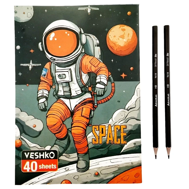 دفتر نقاشی 40 برگ وشکو مدل فضانورد به همراه مداد مشکی مجموعه سه عددی