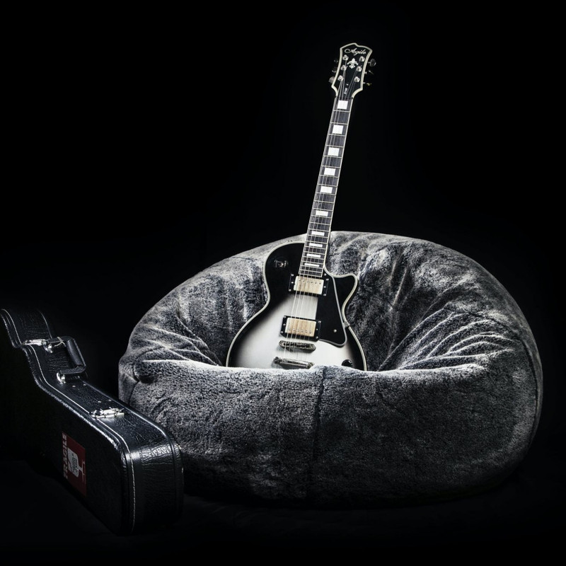 بین بگ هیراد مدل بولت