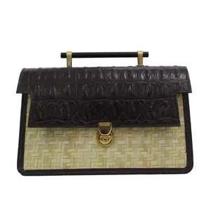 کیف رودوشی زنانه چرم لوک مدل حصیری تانیا