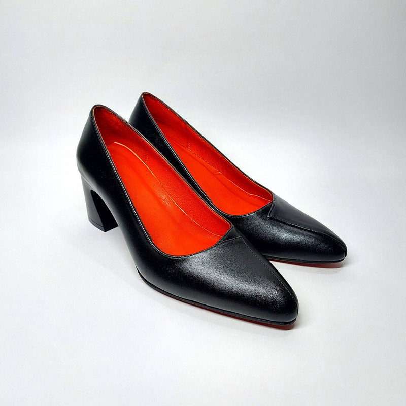 کفش زنانه مدل چرم طبیعی کد ۵۵۳۰