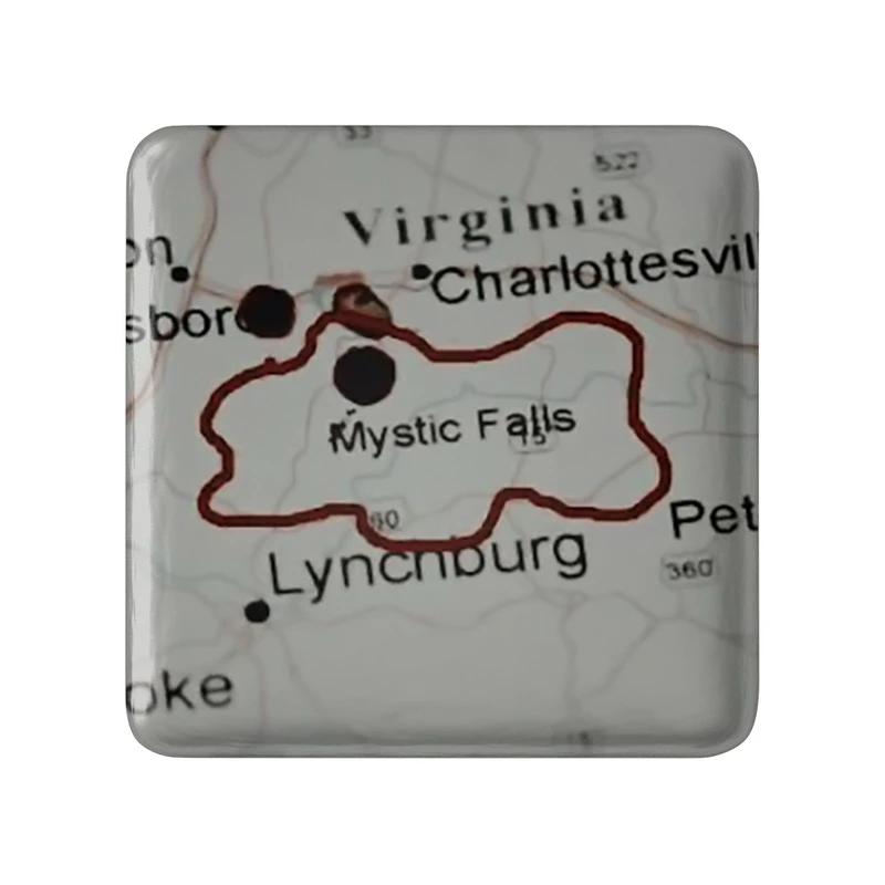 مگنت خندالو طرح خاطرات یک خون آشام The Vampire Diaries  مدل مربعی کد 20238