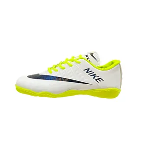 کفش فوتسال پسرانه مدل بتیس