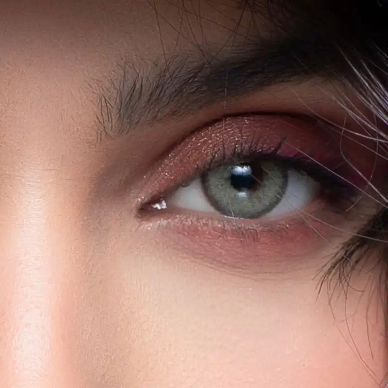 لنز چشم رویال ویژن کد 365 رنگ سبز لیمویی تیره دور دار