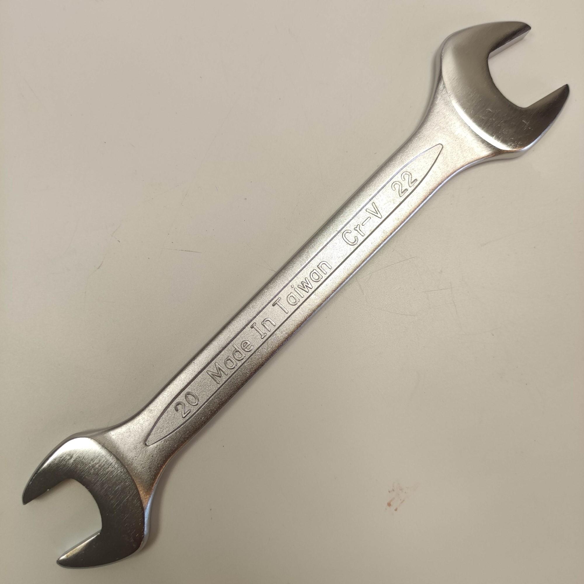 آچار تخت واستر مدل 2022OP-VAS سایز 20/22 میلی متر