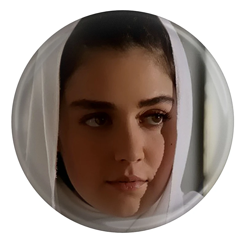 مگنت مدل بازیگر افسانه پاکرو S8031