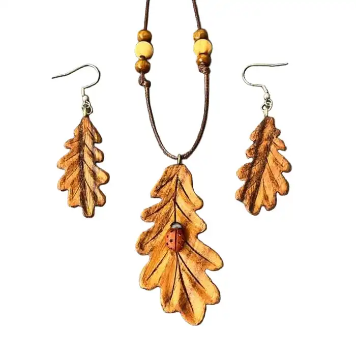 نیم ست زنانه مدل چوبی طرح برگ کد B0002