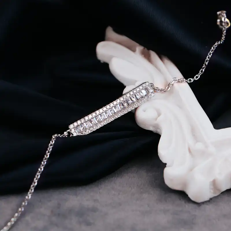 دستبند نقره زنانه جی تی ای مدل جی نایس 49