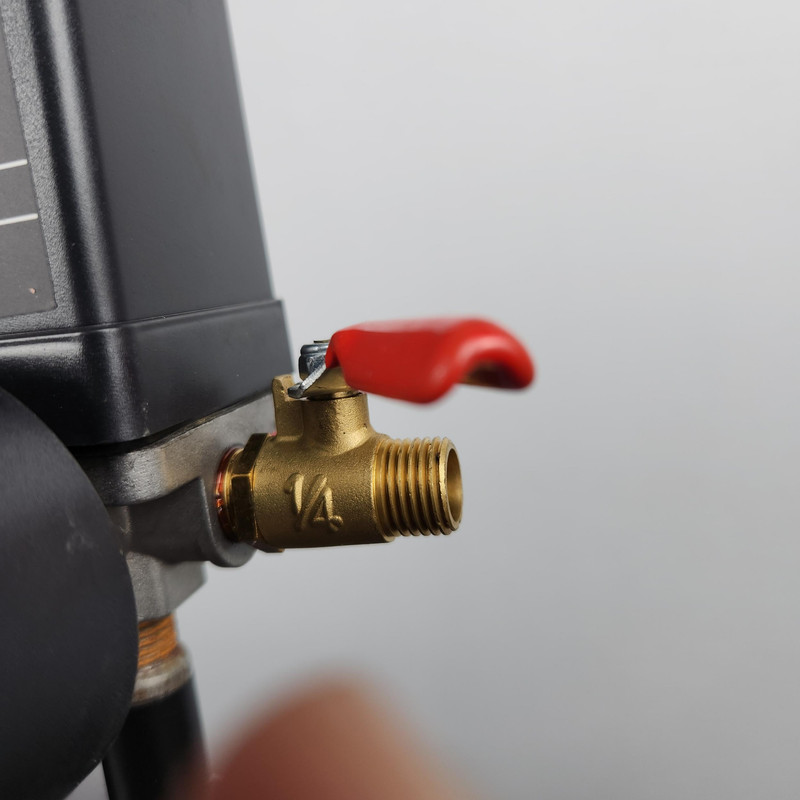 کمپرسور هوا اینتیمکث کد GHR947
