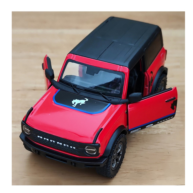 ماکت ماشین کینزمارت مدل فورد برانکو 2022 کد 372