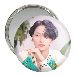 آینه جیبی خندالو مدل سونگهوا گروه ایتیز ATEEZ  کد 21262