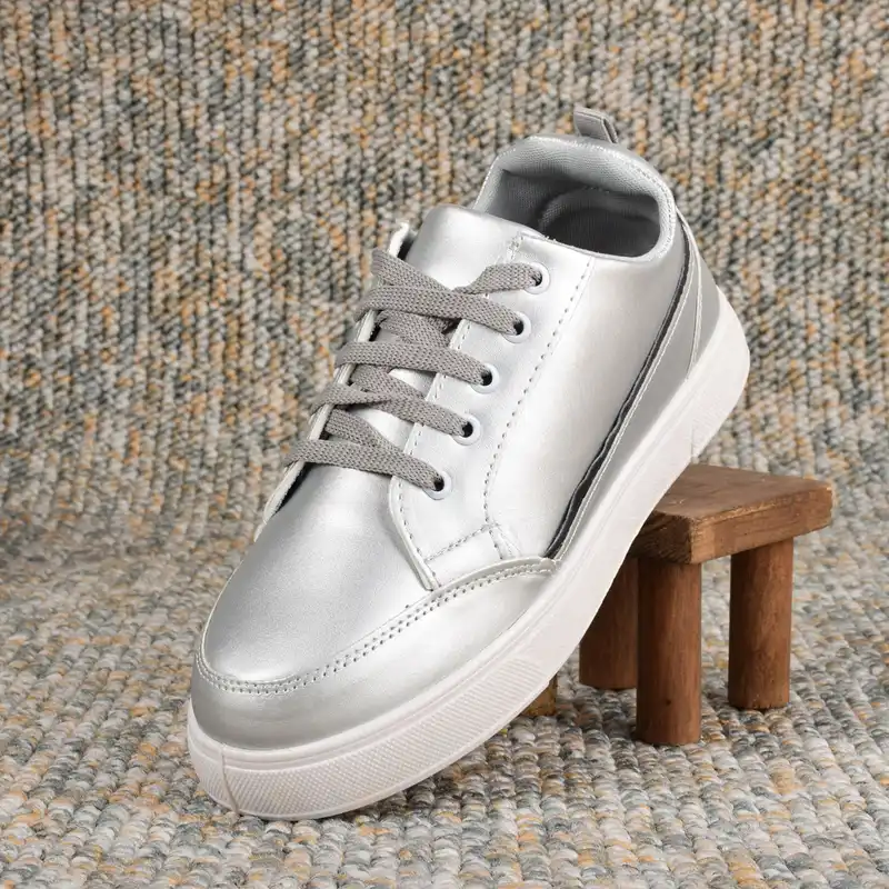 کفش روزمره زنانه مدل د.ا.ت.ی.س کد S.L.V.2.6.7.9