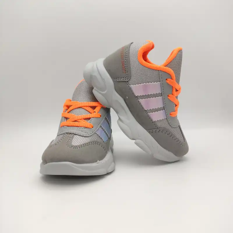 کفش راحتی بچگانه  مدل آرکا 1109