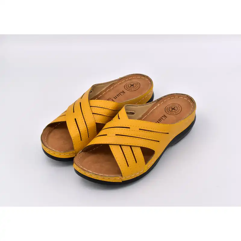 دمپایی زنانه مدل آیناز کد 9995