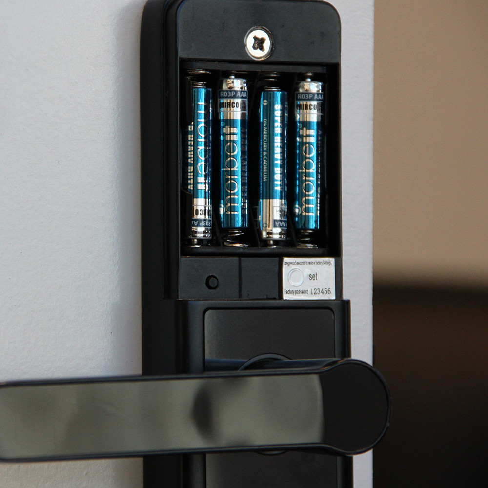 دستگیره هوشمند آنتک مدل F7 دستگیره هوشمند آنتک مدل F7