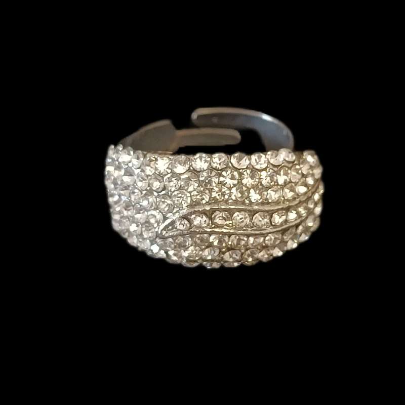 انگشتر زنانه مدل فانتزی نگین دار