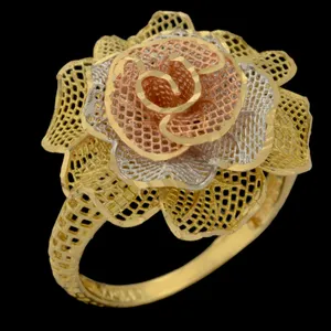 انگشتر طلا 18 عیار زنانه طلای مستجابی مدل گل رز ریناس کد 6708