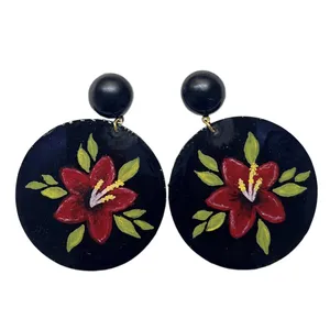 گوشواره دست ساز زنانه مدل گل