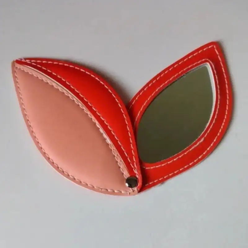 کیف لوازم آرایشی مدل 520 طرح گل