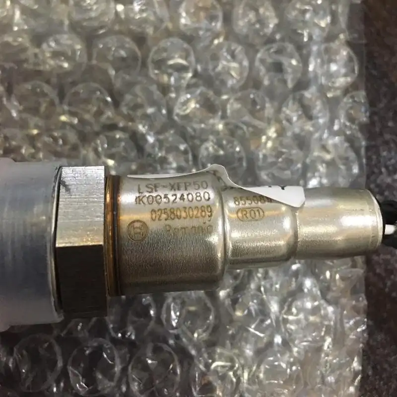 سنسور اکسیژن بوش مدل ام ای 17