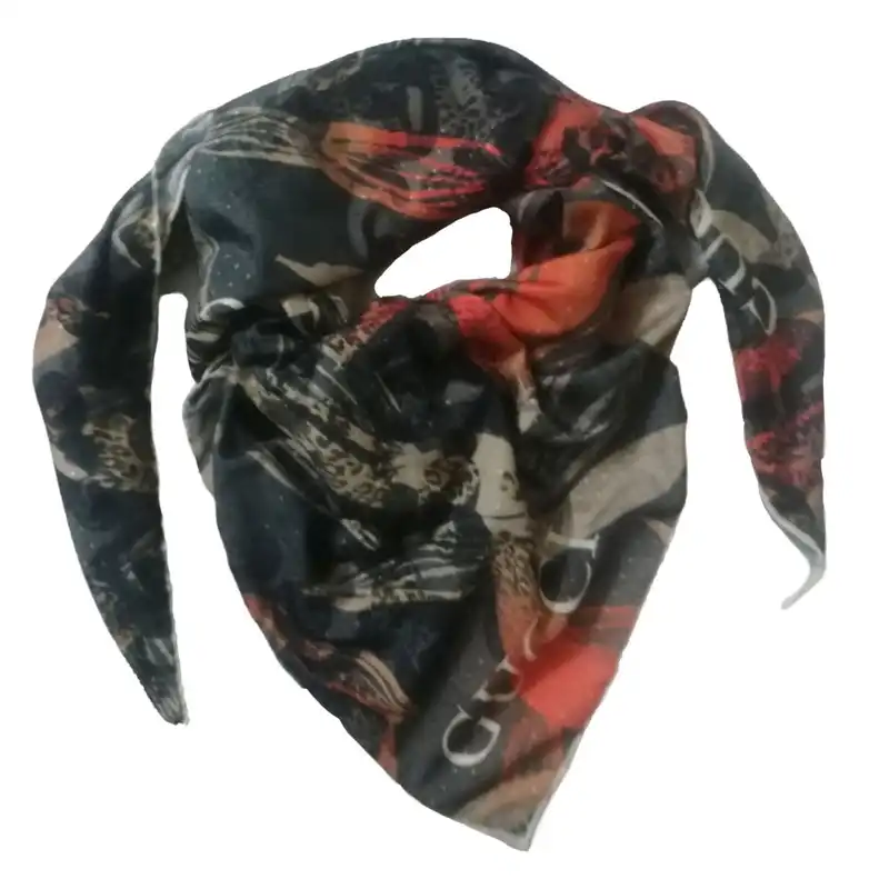 روسری زنانه مدل نخی 4 فصل r-ca6337