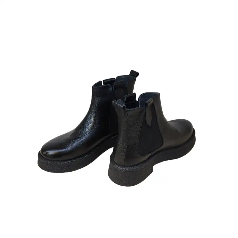 نیم بوت زنانه مدل چرم طبیعی کد ZNM 11 رنگ مشکی