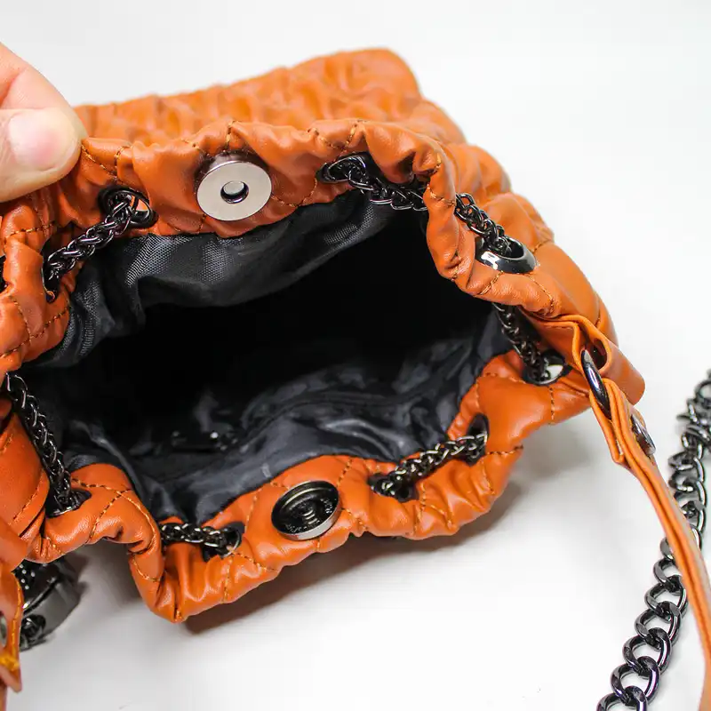 کیف رودوشی زنانه مدل 2740