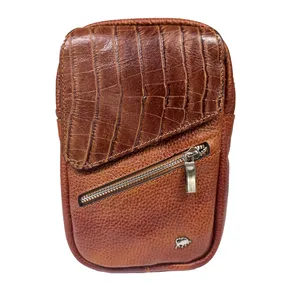کیف کراس بادی مردانه سرزمین چرم کد 710003