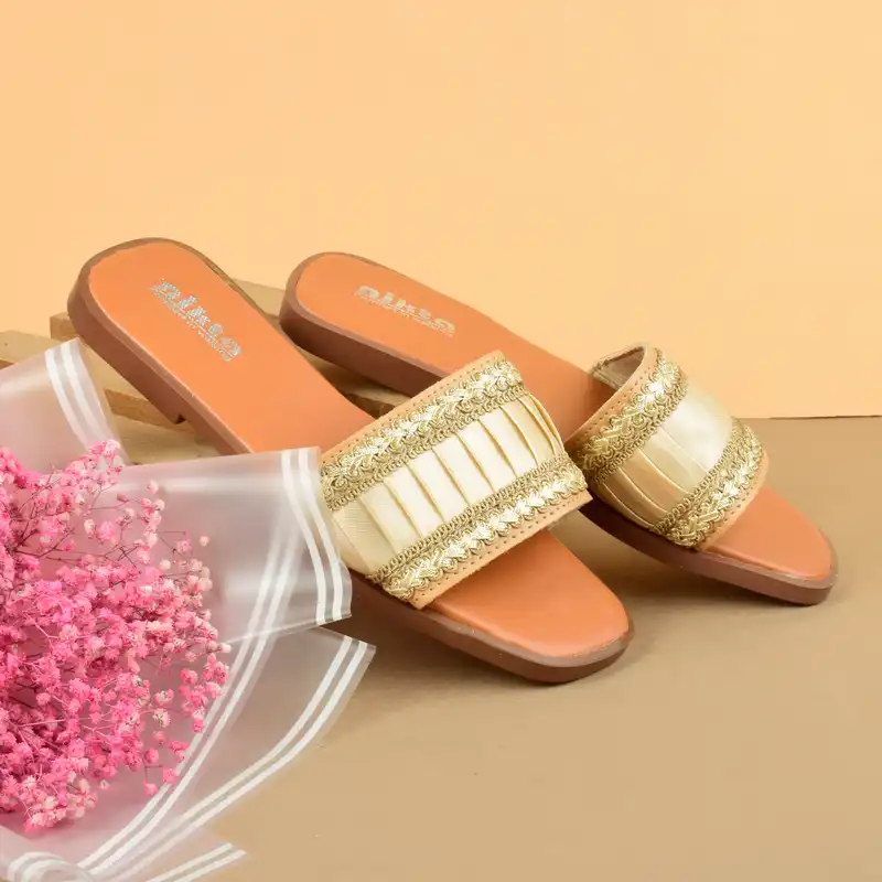 صندل زنانه نیکتا مدل کارتین CR.4050