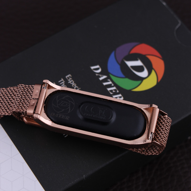 ساعت مچی دیجیتال دیتر مدل LE 3530 -RZ-ME