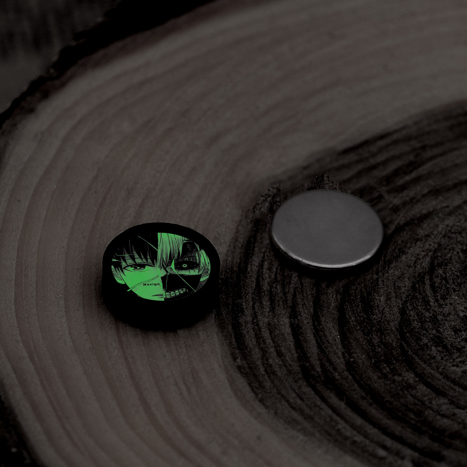 پیرسینگ گوش ناکسیگو مدل شب تاب طرح Tokyo Ghoul کد PM6969