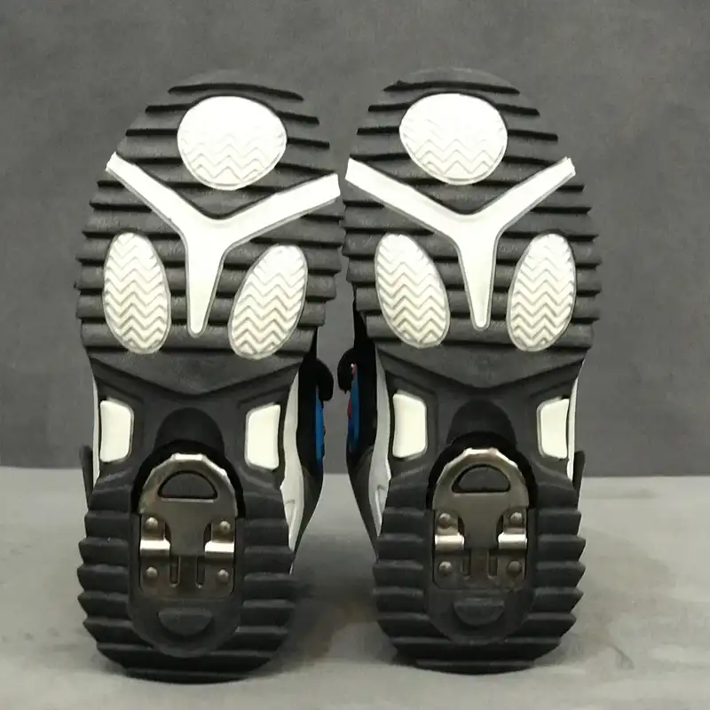 کفش طبیعت گردی  بی کی جی کیدز مدل 133