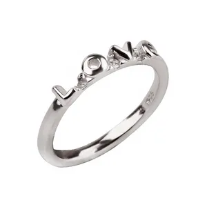 انگشتر نقره زنانه مدل love 21104