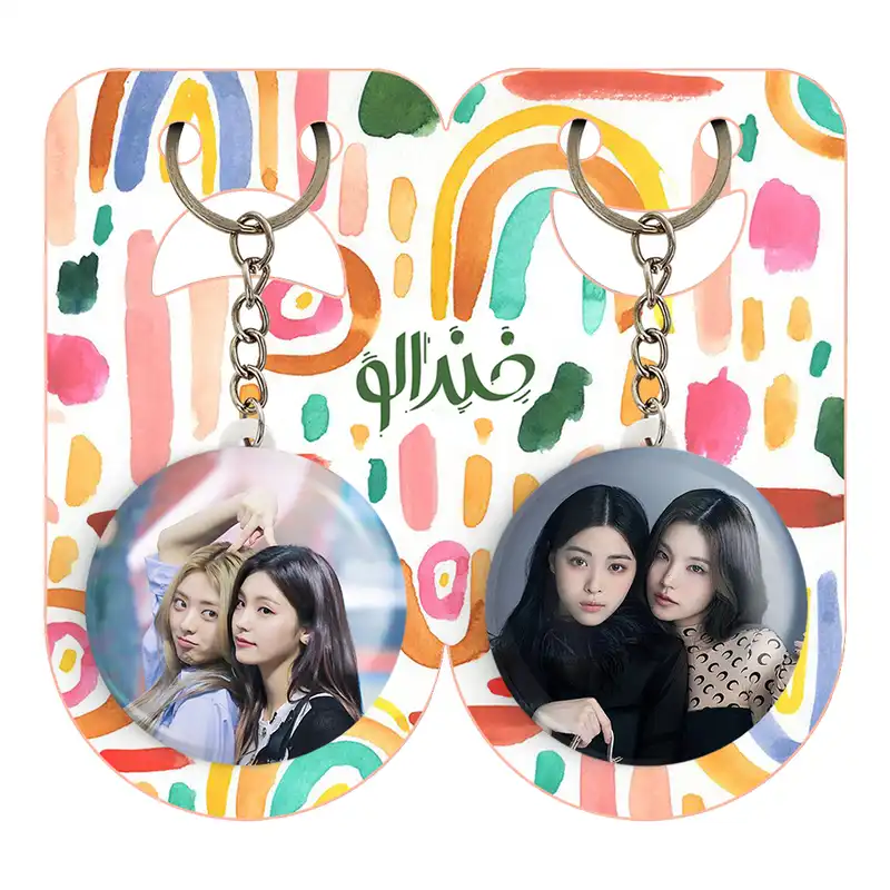 جاکلیدی خندالو مدل گروه ایتزی ITZY کد 2023320225 مجموعه 2 عددی