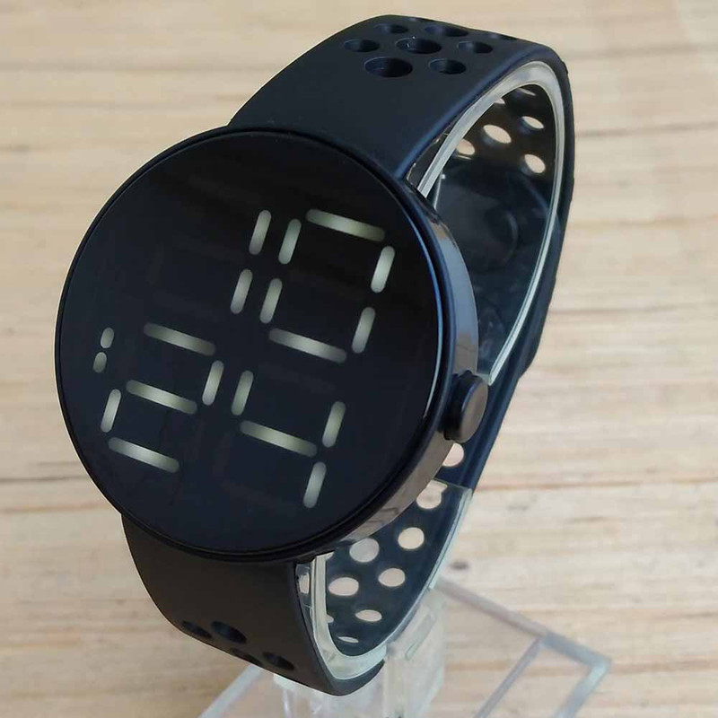 ساعت مچی دیجیتال مدل LED کد M250