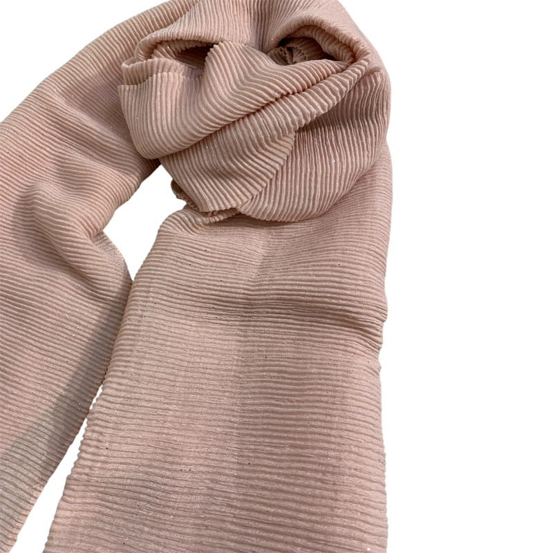 شال زنانه مدل پلیسه اکلیلی شاین‌دار کد 0021