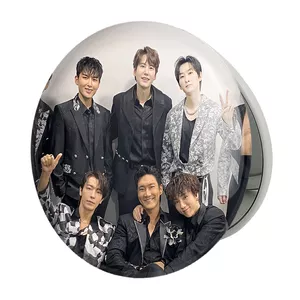 آینه جیبی خندالو طرح گروه سوپر جونیور Super Junior مدل تاشو کد 21487 